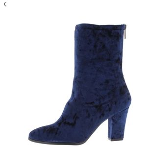 PRICE DROP!~Impo Truly Booties Stretch Velvet